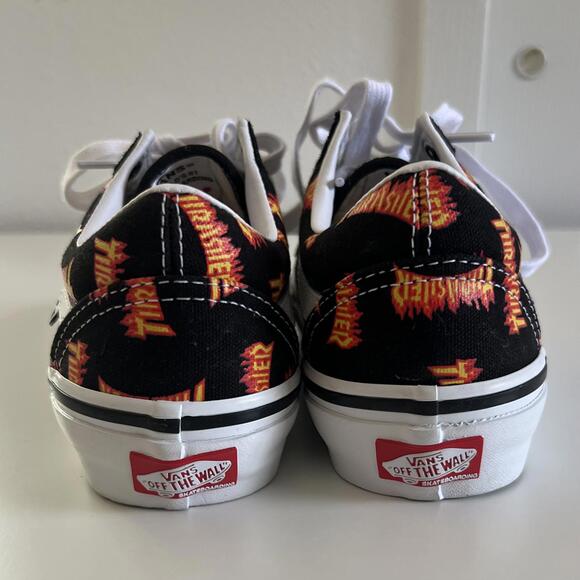 Vans Old Skool Thrasher Magazine Flame - Men/‎ Kid’s 4 - Women’s 5.5 - Skater - Picture 2 of 8